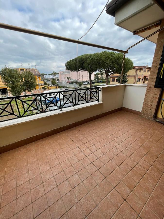 La Casa Di Flora Aeroporto Di Fiumicino Villa Exterior foto