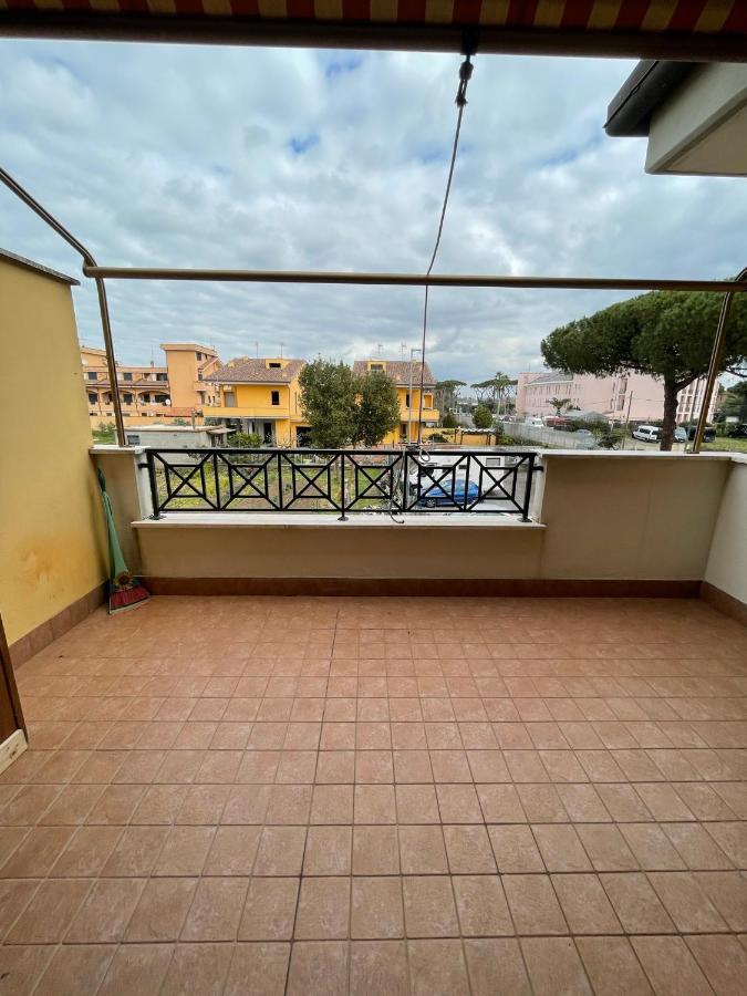 La Casa Di Flora Aeroporto Di Fiumicino Villa Exterior foto